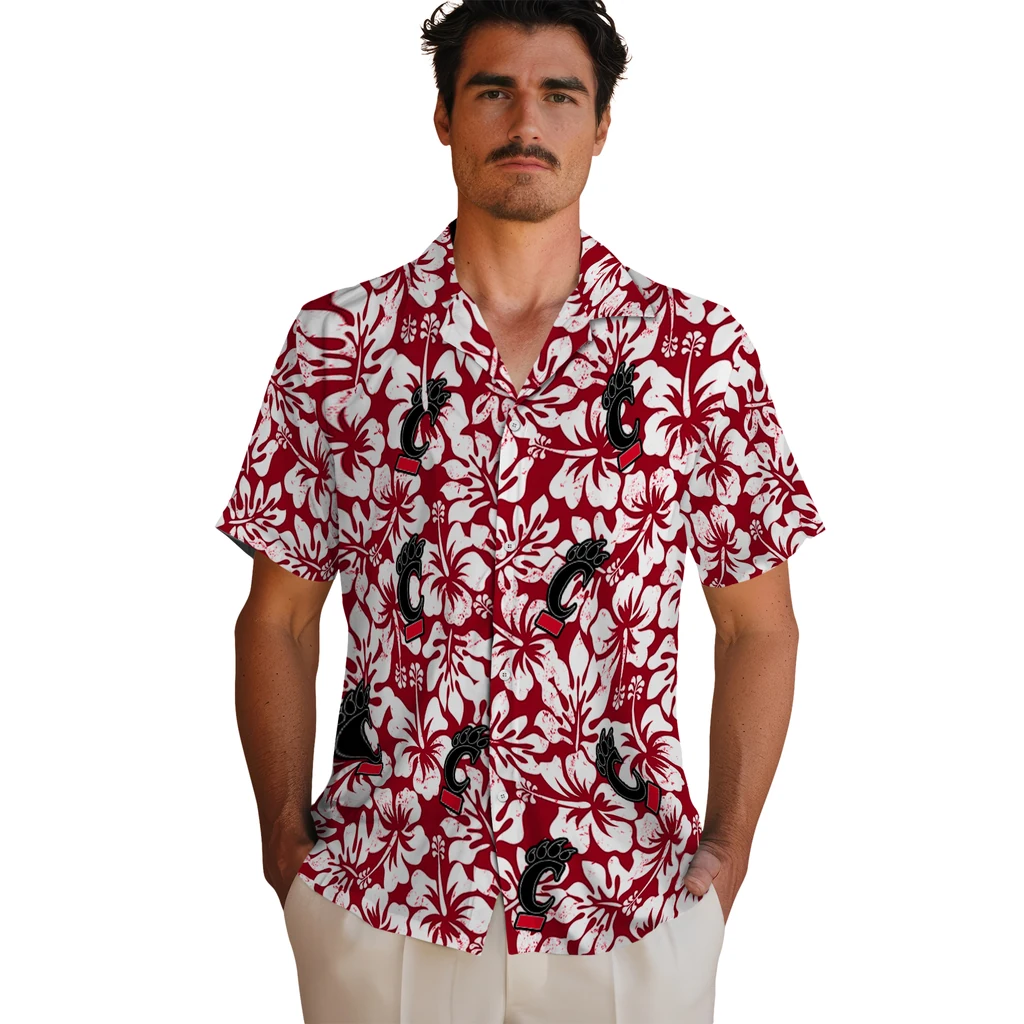 Cincinnati Bearcats Hawaiian Shirt - Hibiscus Motif cincinnati bearcats hibiscus motif red white hawaiian shirts fashion forward