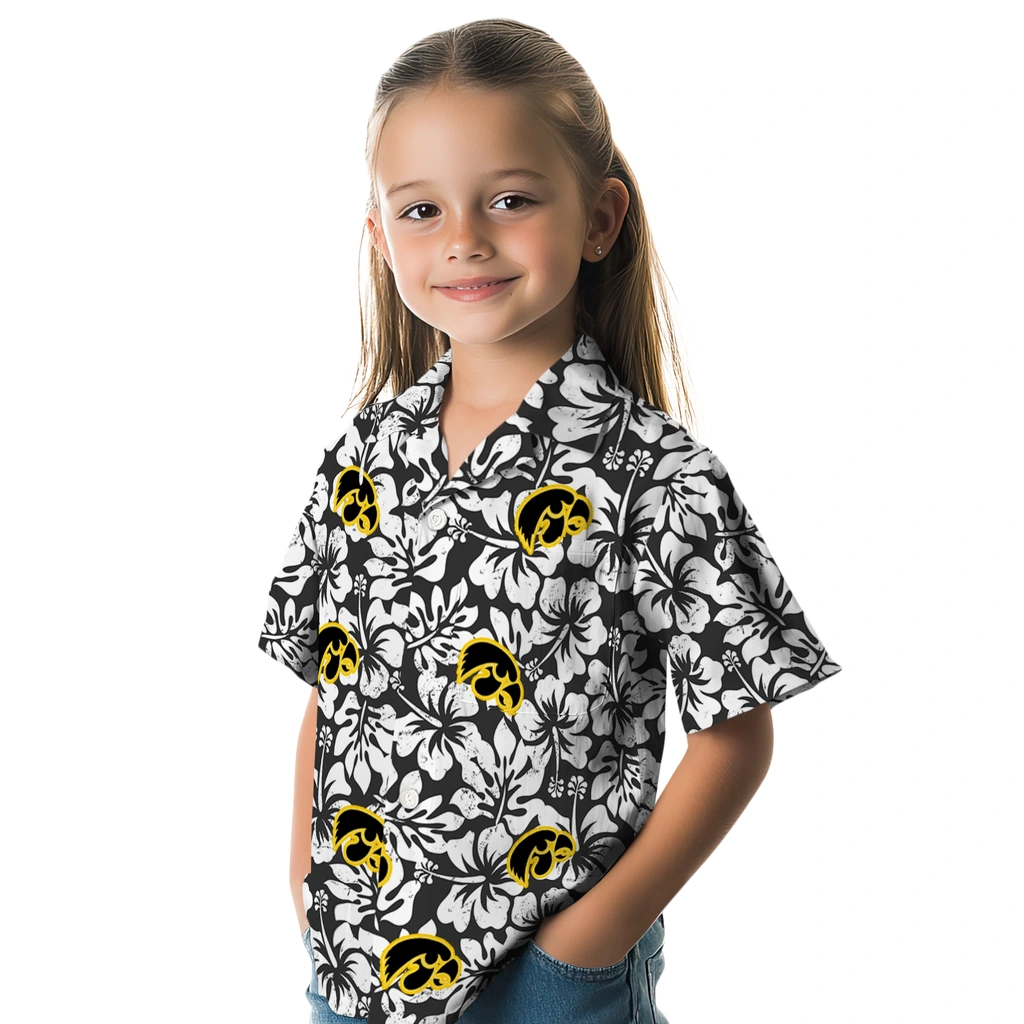 Iowa Hawkeyes Hawaiian Shirt - Hibiscus Motif iowa hawkeyes hibiscus motif black white hawaiian shirts premium grade