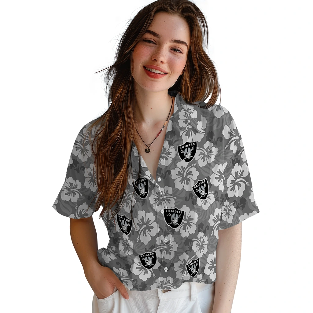 Las Vegas Raiders Hawaiian Shirt - Hibiscus Cluster las vegas raiders hibiscus cluster black hawaiian shirts latest model