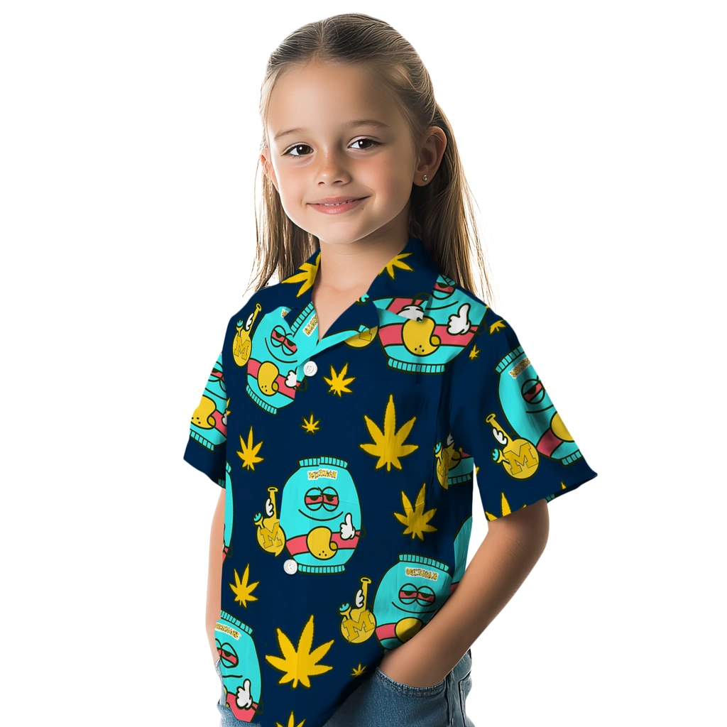 Michigan Wolverines Hawaiian Shirt - Chill Vibe michigan wolverines bong smile blue hawaiian shirts premium grade