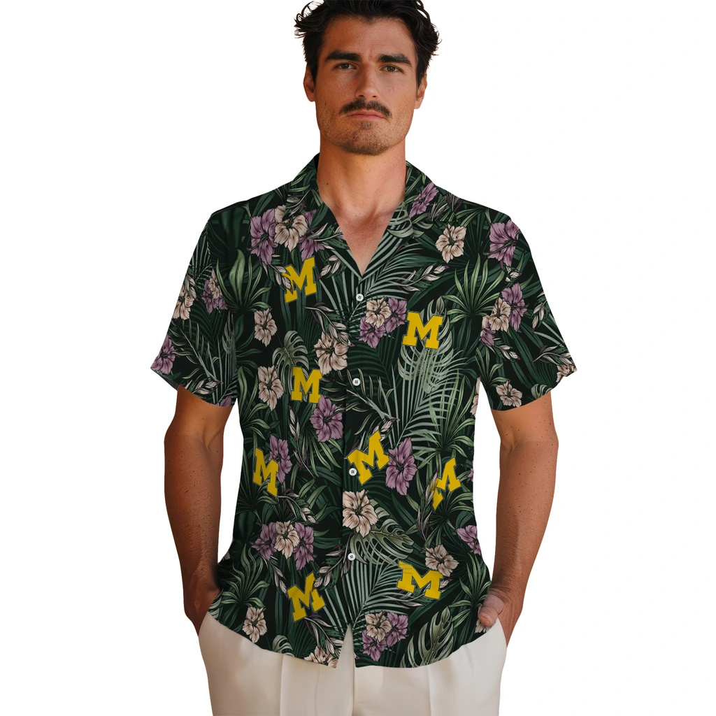 Michigan Wolverines Hawaiian Shirt - Hibiscus Leaves Pattern michigan wolverines hibiscus leaves pattern green hawaiian shirts fashion forward
