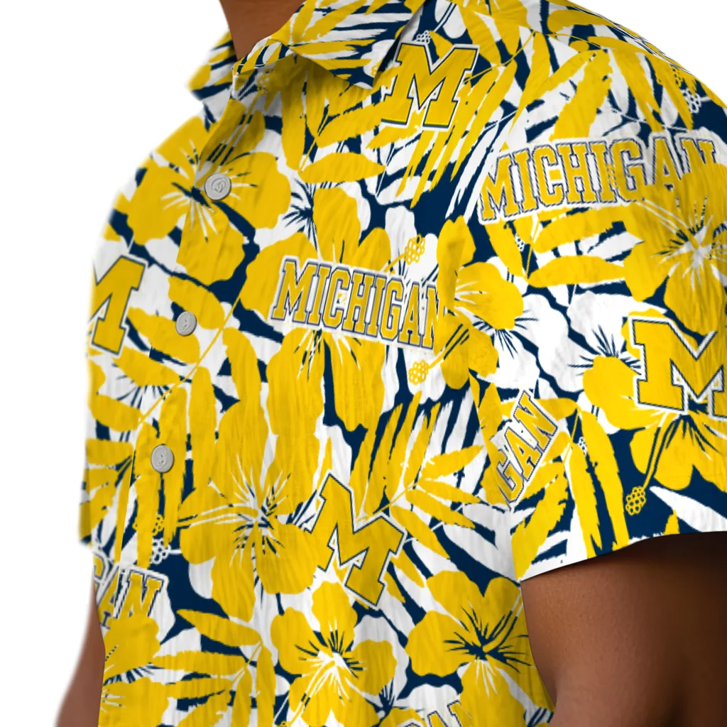 Michigan Wolverines Hawaiian Shirt - Hibiscus Overlay michigan wolverines hibiscus overlay hawaiian shirts trendy