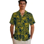 Michigan Wolverines Hawaiian Shirt – Leaf Outline