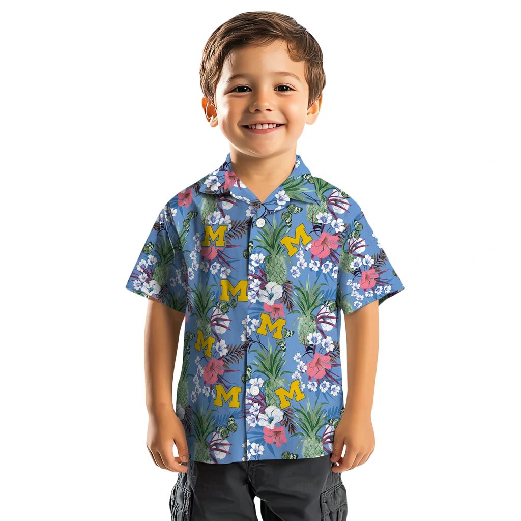 Michigan Wolverines Hawaiian Shirt - Pineapple Bouquet michigan wolverines pineapple bouquet best sky blue hawaiian shirts top rated