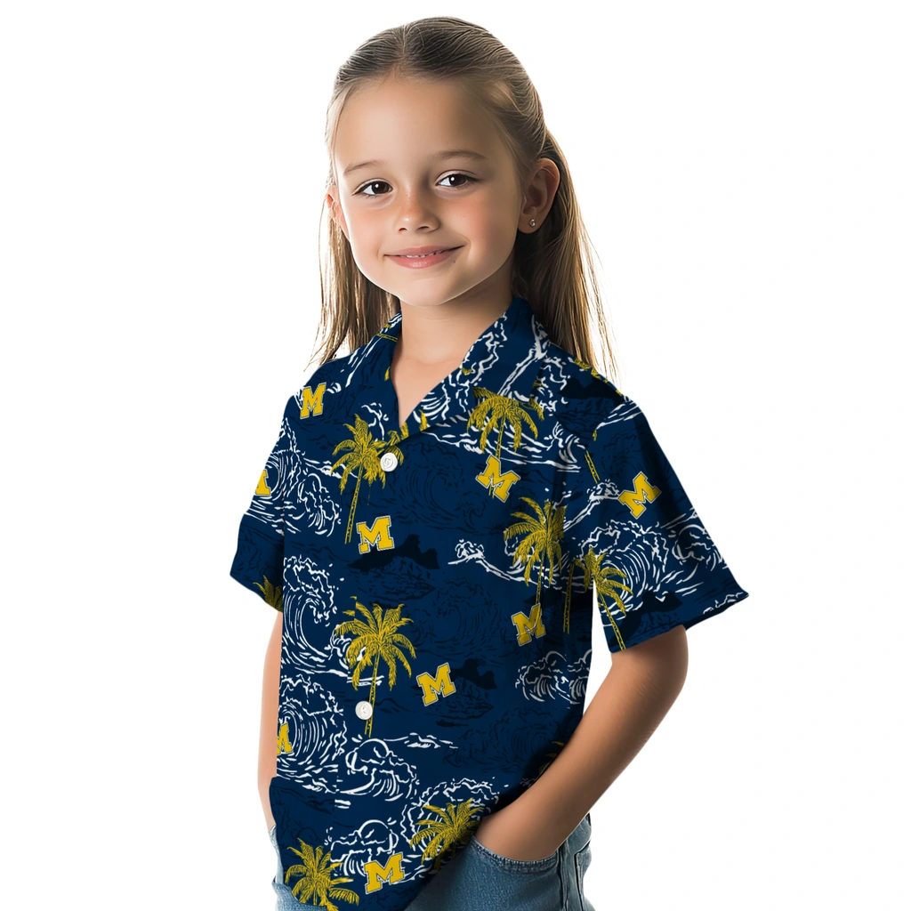 Michigan Wolverines Hawaiian Shirt - Wave Palm michigan wolverines wave palm blue hawaiian shirts premium grade