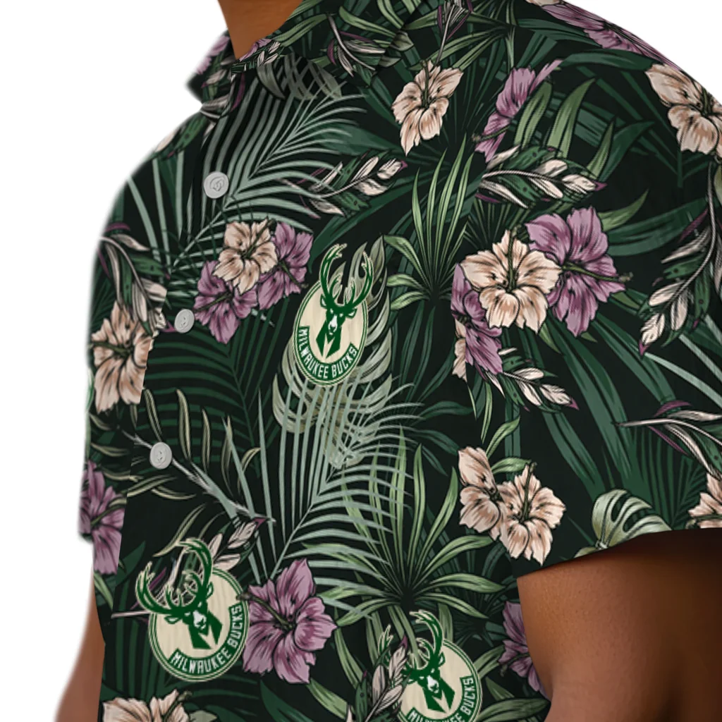Milwaukee Bucks Hawaiian Shirt - Hibiscus Leaves Pattern milwaukee bucks hibiscus leaves pattern green hawaiian shirts trendy