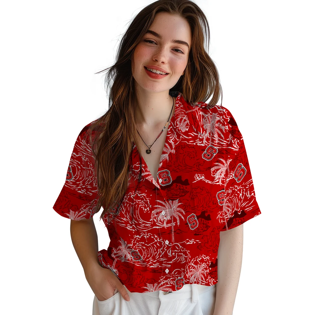 NC State Wolfpack Hawaiian Shirt - Wave Palm nc state wolfpack wave palm red hawaiian shirts latest model