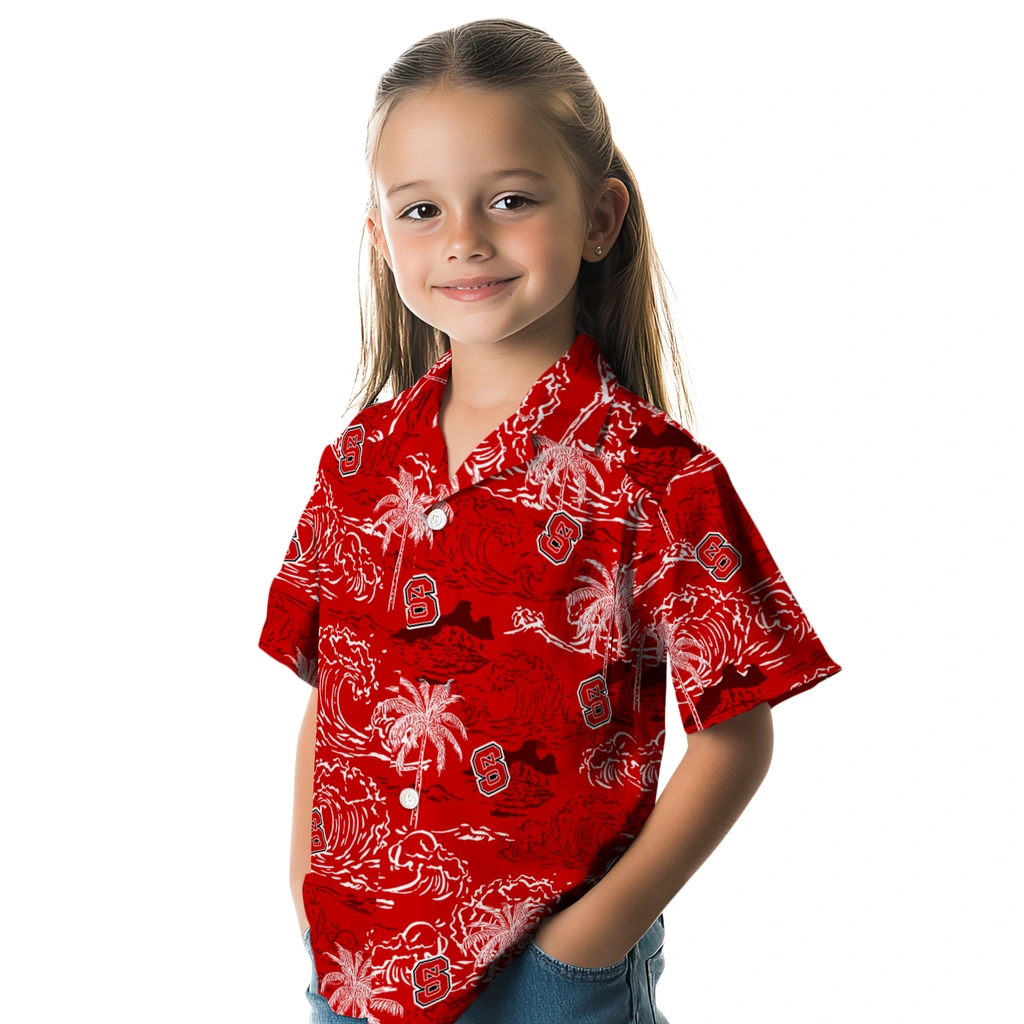 NC State Wolfpack Hawaiian Shirt - Wave Palm nc state wolfpack wave palm red hawaiian shirts premium grade