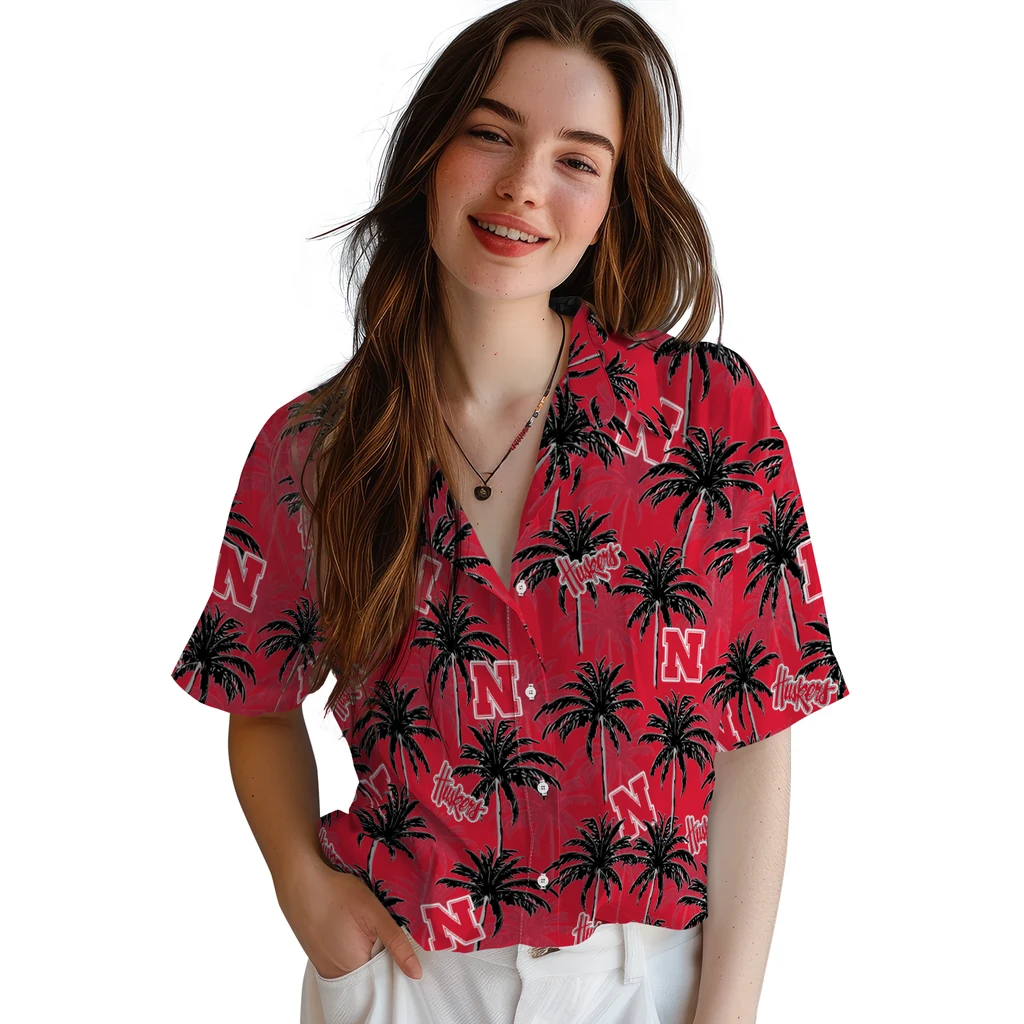 Nebraska Cornhuskers Hawaiian Shirt - Palm Tree Motif nebraska cornhuskers palm grove red hawaiian shirts latest model