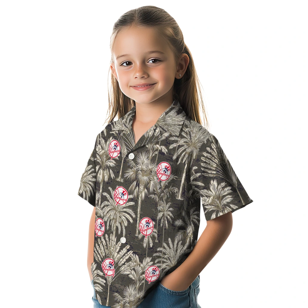 New York Yankees Hawaiian Shirt - Vintage Palm Tree new york yankees palm shadows navy hawaiian shirts premium grade