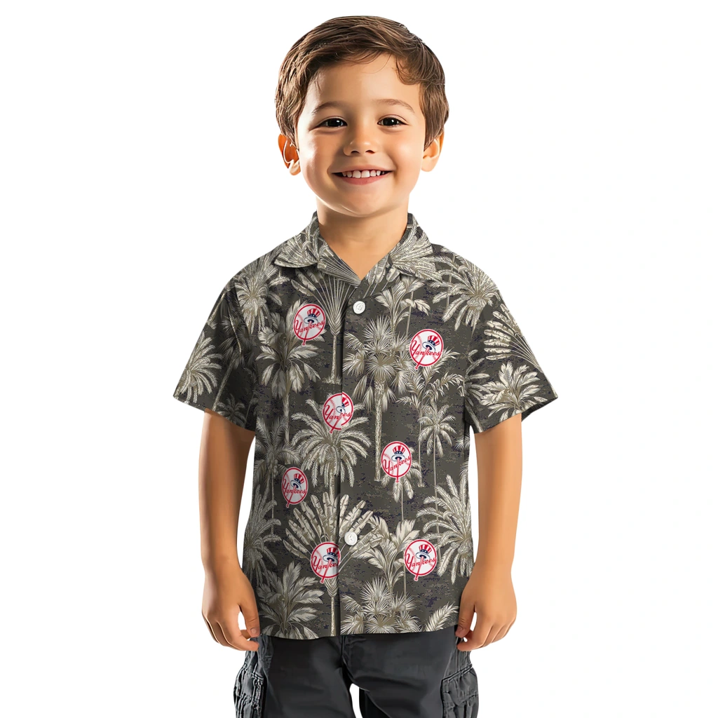 New York Yankees Hawaiian Shirt - Vintage Palm Tree new york yankees palm shadows navy hawaiian shirts top rated