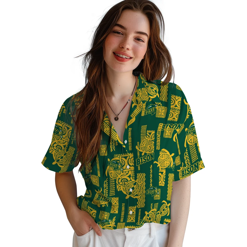 North Dakota State Bison Hawaiian Shirt - Turtle Lines north dakota state bison turtle lines green hawaiian shirts latest model