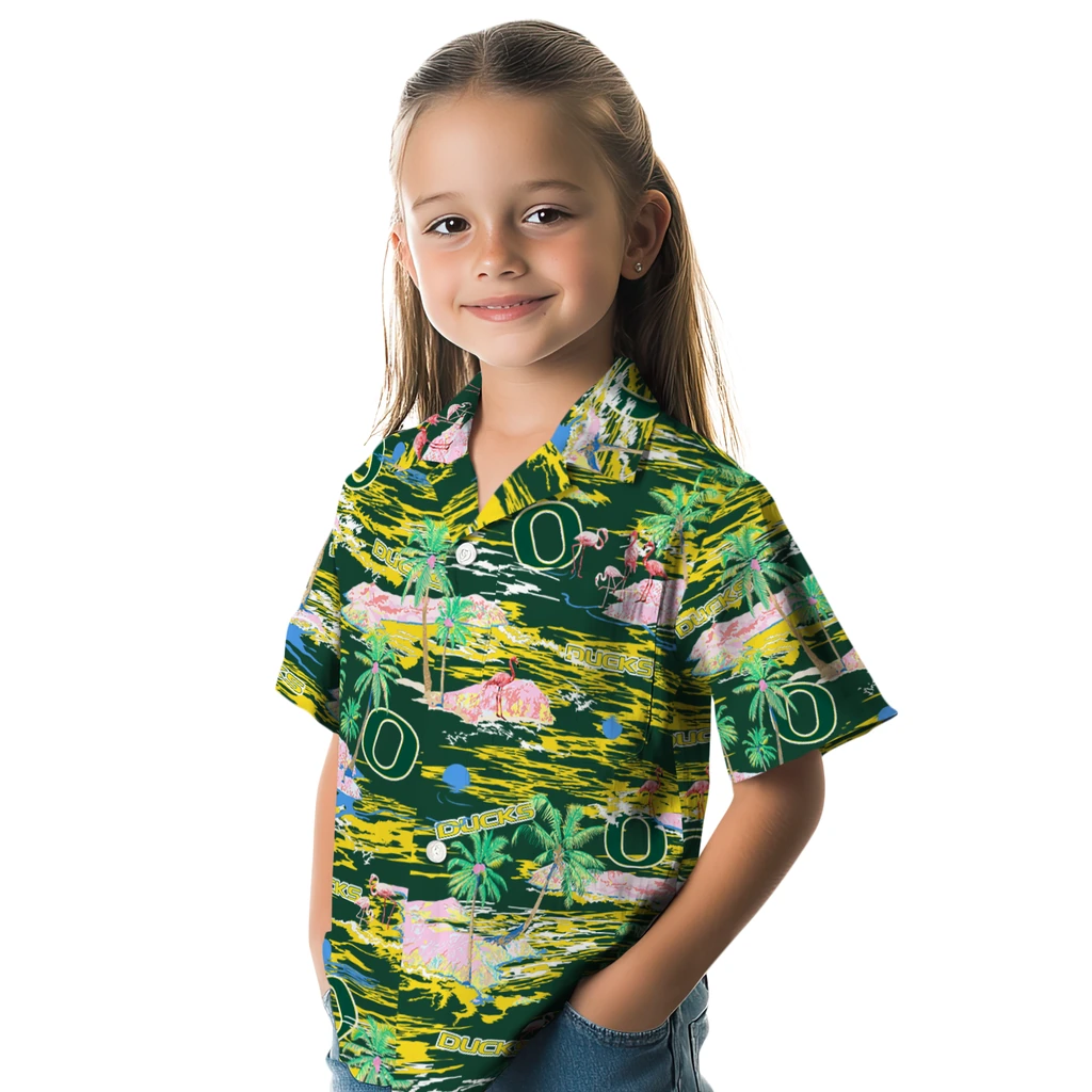 Oregon Ducks Hawaiian Shirt - Hawaii Island oregon ducks flamingo retreat green hawaiian shirts premium grade