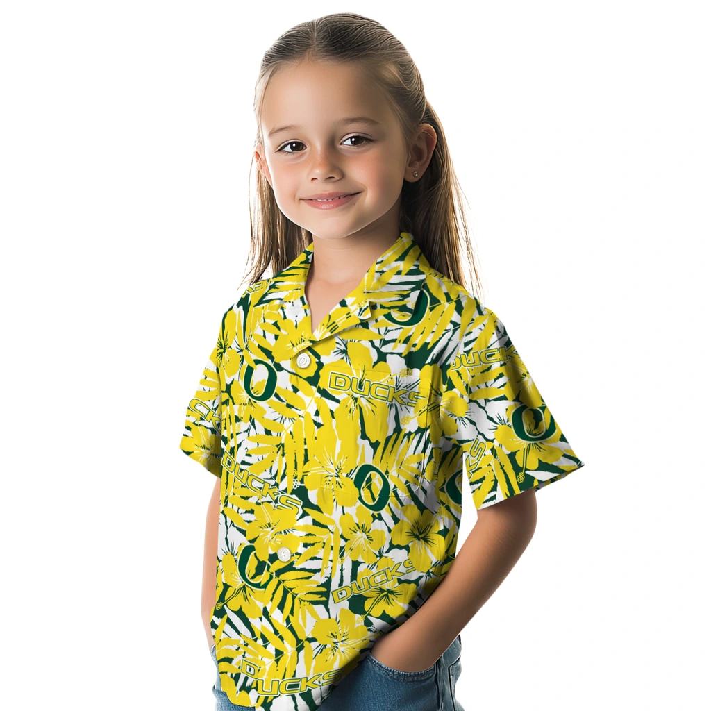 Oregon Ducks Hawaiian Shirt - Hibiscus Overlay oregon ducks hibiscus overlay hawaiian shirts premium grade
