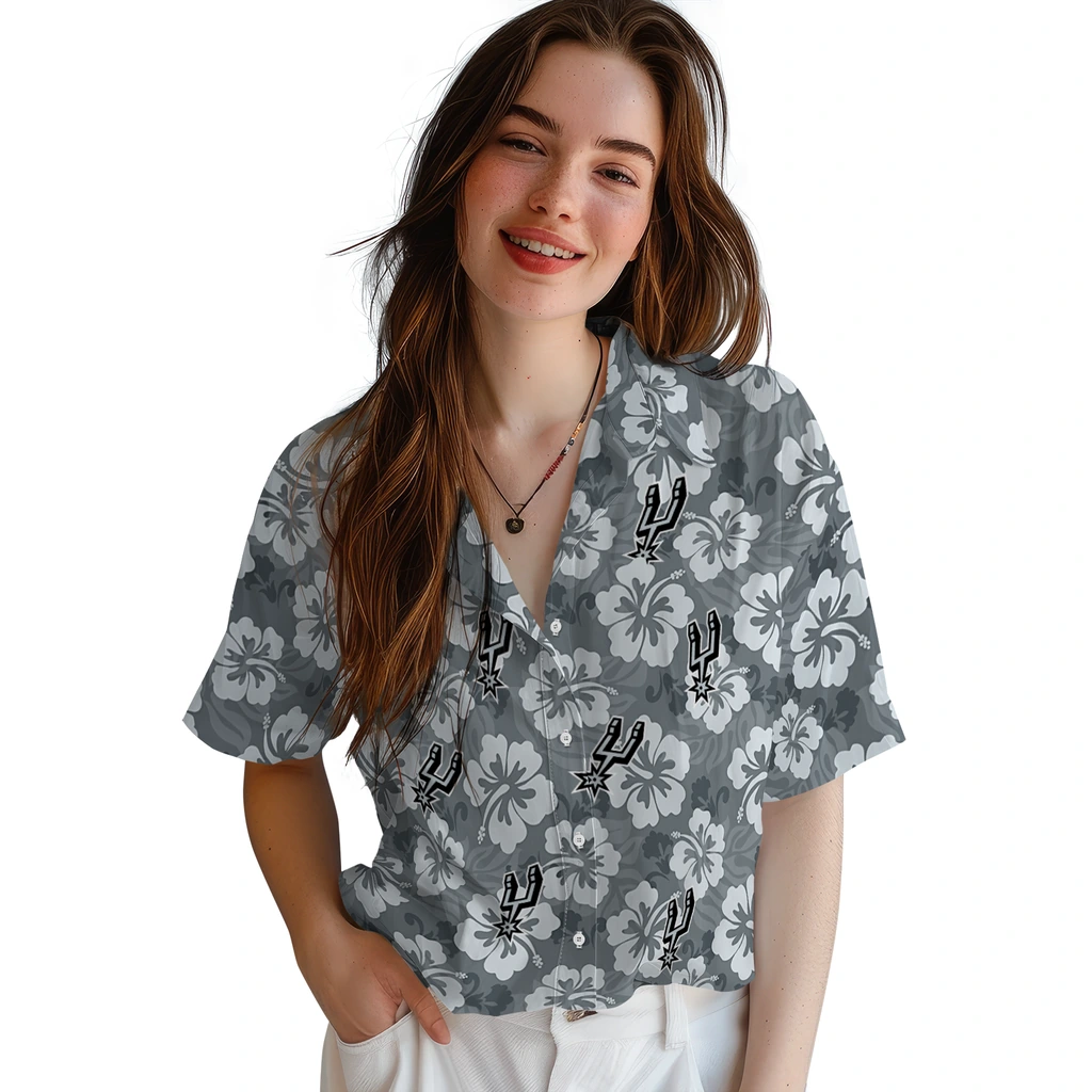 San Antonio Spurs Hawaiian Shirt - Hibiscus Cluster san antonio spurs hibiscus cluster silver hawaiian shirts latest model