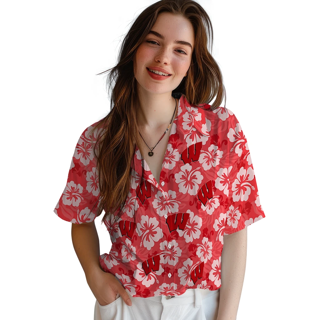 Wisconsin Badgers Hawaiian Shirt - Hibiscus Cluster wisconsin badgers hibiscus cluster red hawaiian shirts latest model