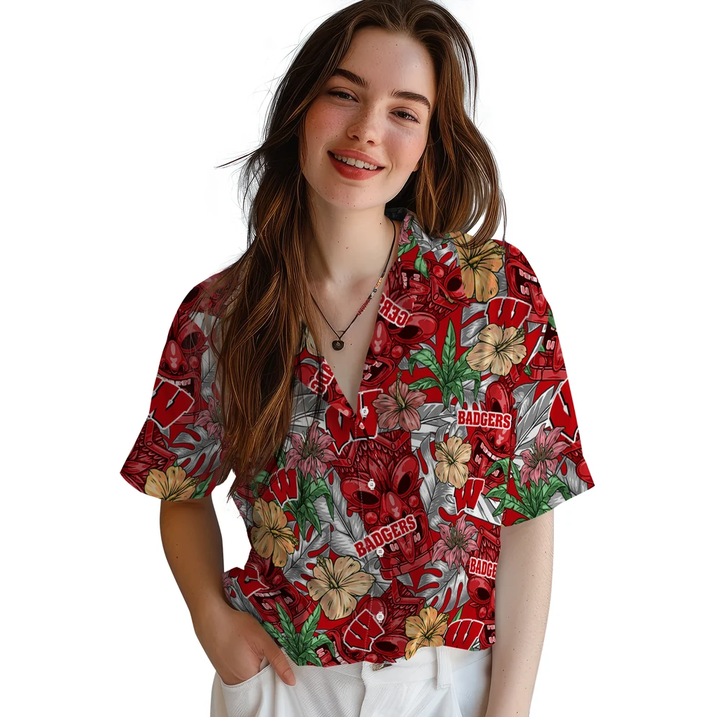 Wisconsin Badgers Hawaiian Shirt - Hibiscus Tiki Jungle wisconsin badgers tiki jungle red hawaiian shirts latest model